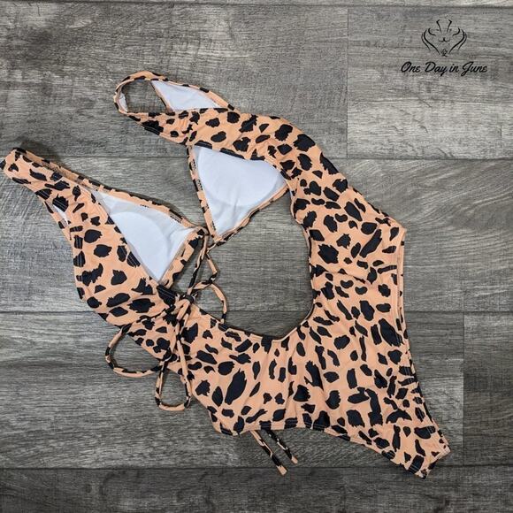 Pan Hui Sexy One Piece Swimsuit Size L - Picture 3 of 3